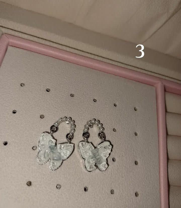 گوشواره پروانهای نگیندار زنانه | شیک، خاص و پینترستی - Image 4