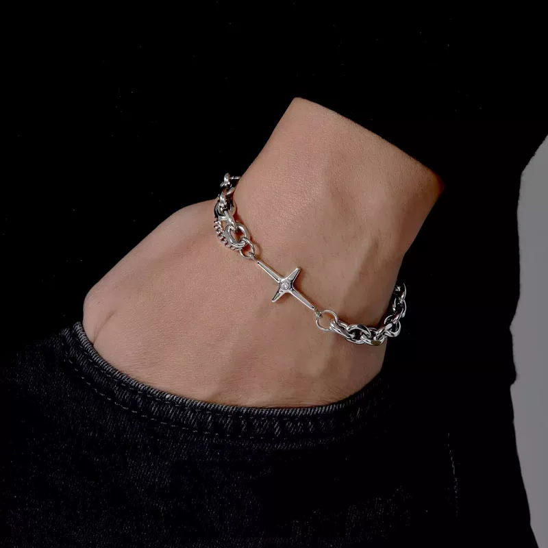 دستبند دو زنجیره طرح شاین نگین‌دار – دستبند ترند